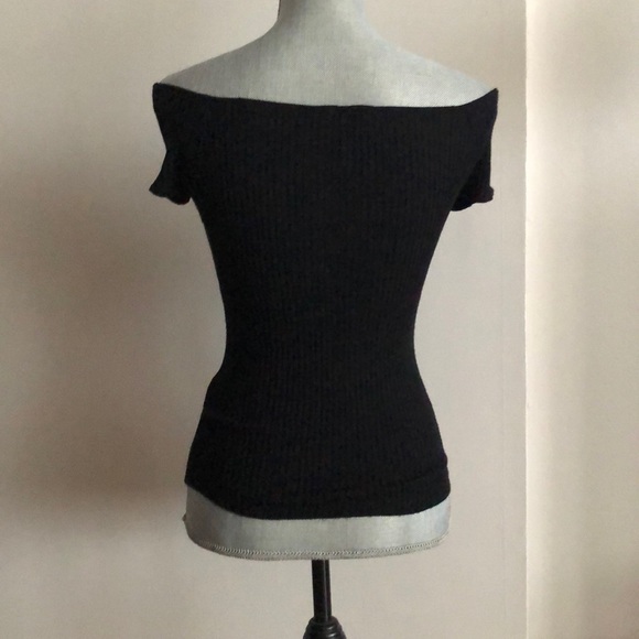 NWOT Top/ t-shirt / blouse Simons - Picture 7 of 8